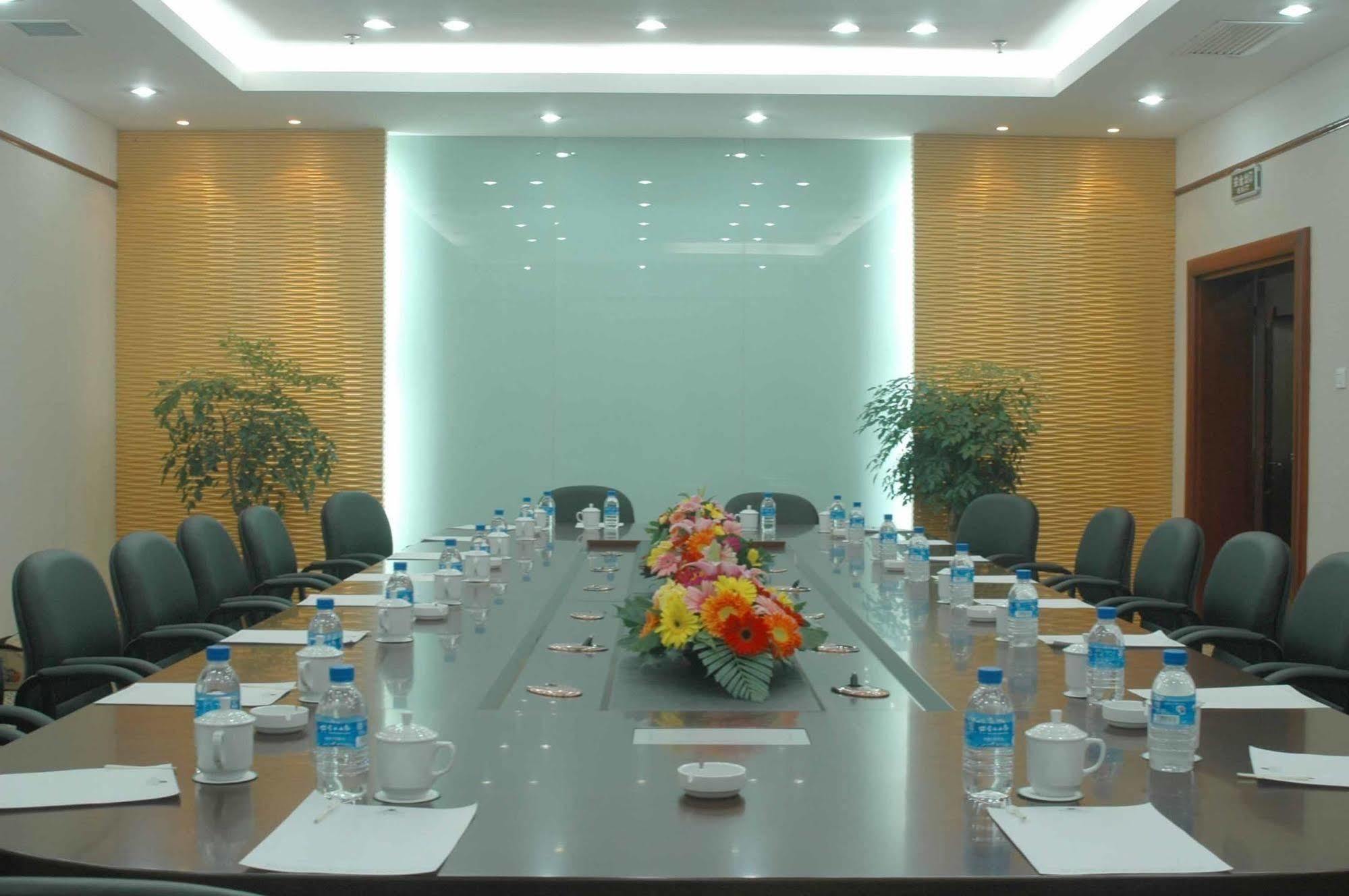 Kunming Zhongyu Hotel Екстериор снимка